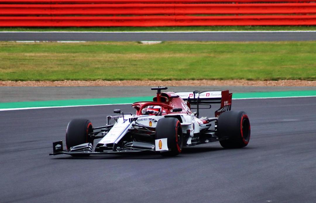 Kenapa F1 Harus Ganti Ban Mobil? Berikut Alasannya